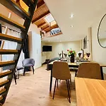 Moondayhomes - Toplocation I 4persons I Gallery Maisonette Boutique Pera Frankfurt am Main