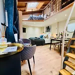 アパート Moondayhomes - Toplocation I 4persons I Gallery Maisonette Boutique Pera *