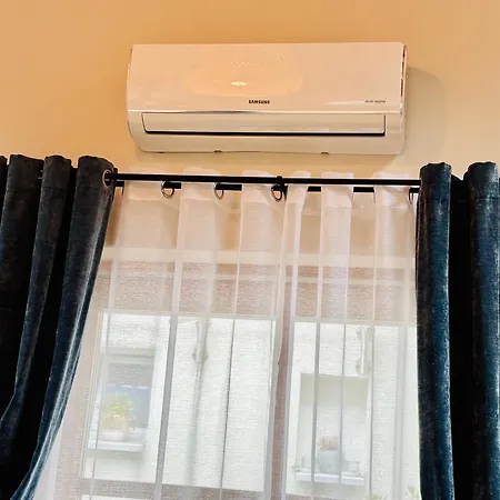 Moondayhomes - Toplocation I 4persons I Gallery Maisonette Boutique Pera Lejlighed