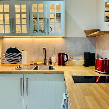 Lejlighed Moondayhomes - Toplocation I 4persons I Gallery Maisonette Boutique Pera *