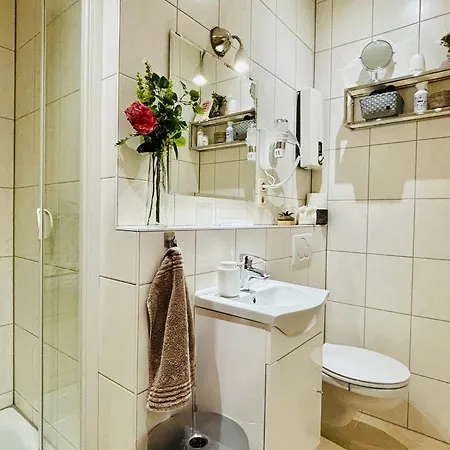 Lejlighed Moondayhomes - Toplocation I 4persons I Gallery Maisonette Boutique Pera Frankfurt am Main