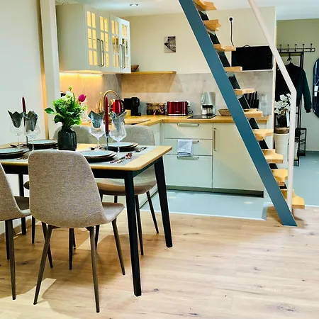 Moondayhomes - Toplocation I 4persons I Gallery Maisonette Boutique Pera * Frankfurt am Main
