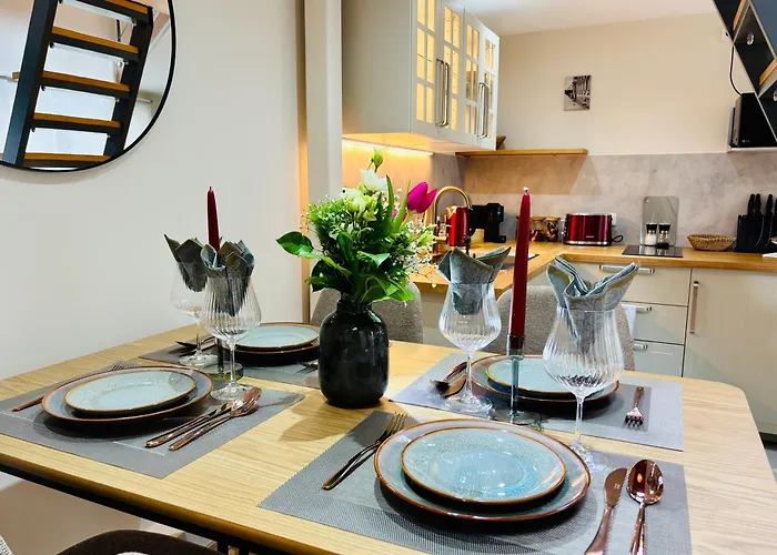 Moondayhomes - Toplocation I 4persons I Gallery Maisonette Boutique Pera Апартаменты